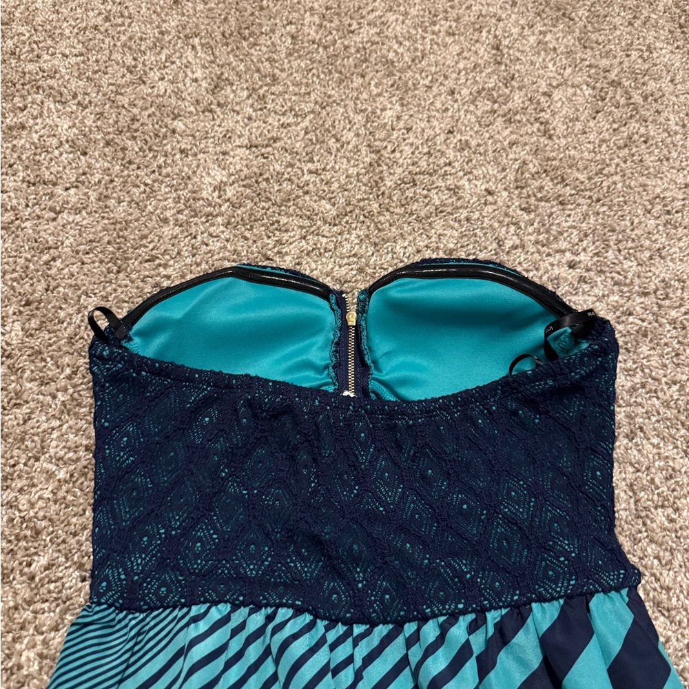 Iris Los Angles Dress - Picture 6 of 7